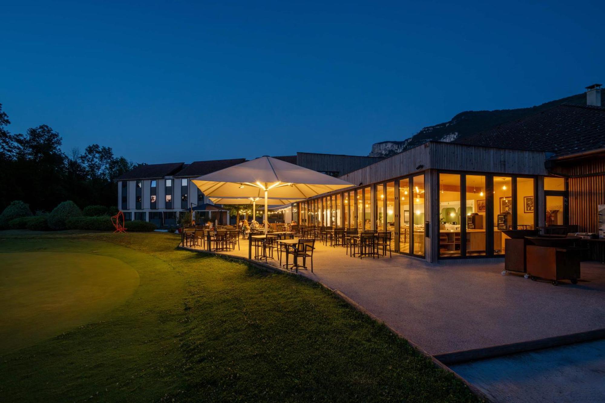Domaine De Charmeil Saint-Quentin-sur-Isere ภายนอก รูปภาพ
